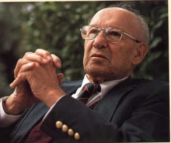 Peter Drucker On Better Business Decisions